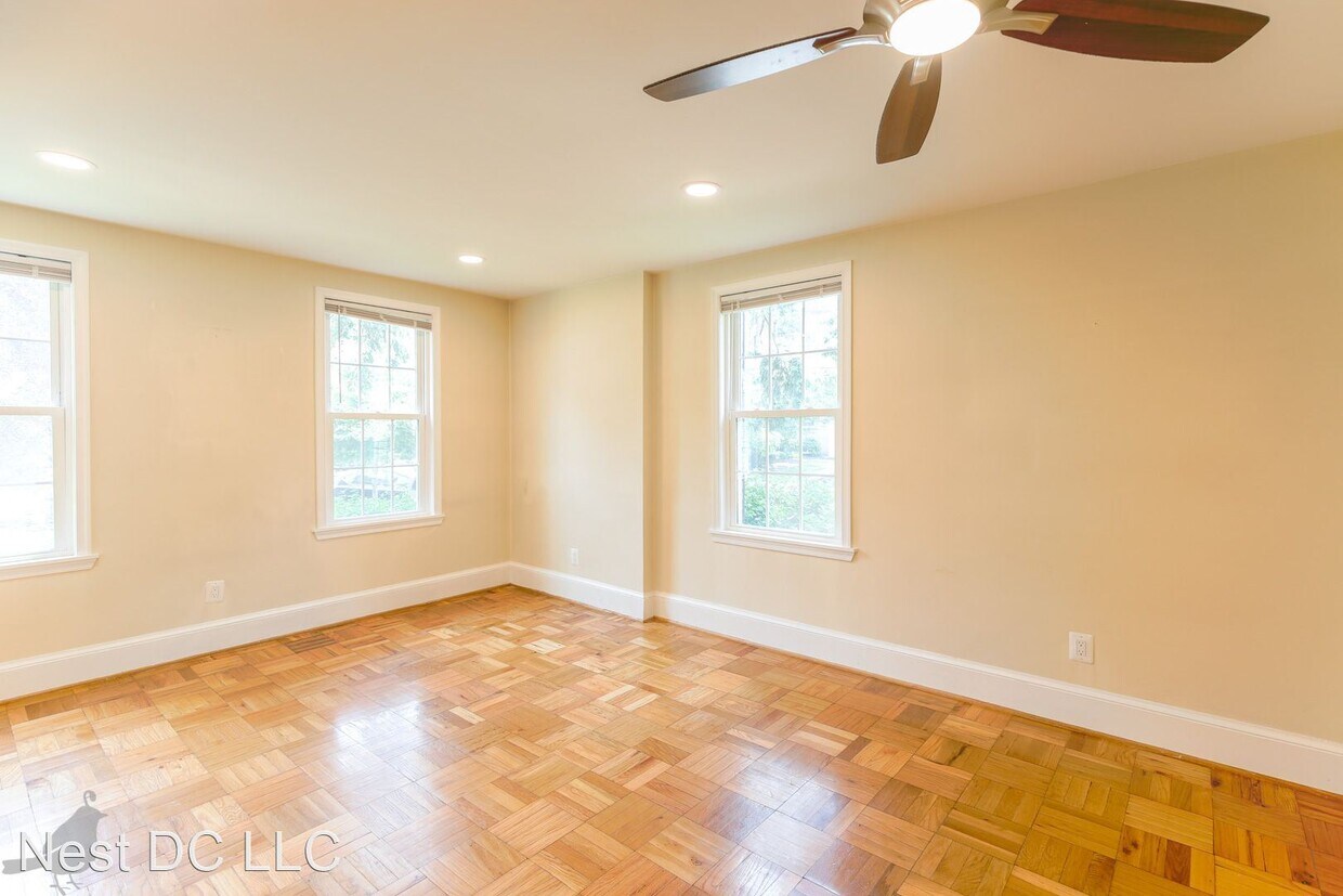 Primary Photo - 1 br, 1 bath House - 2717 Ordway St NW Unit 1