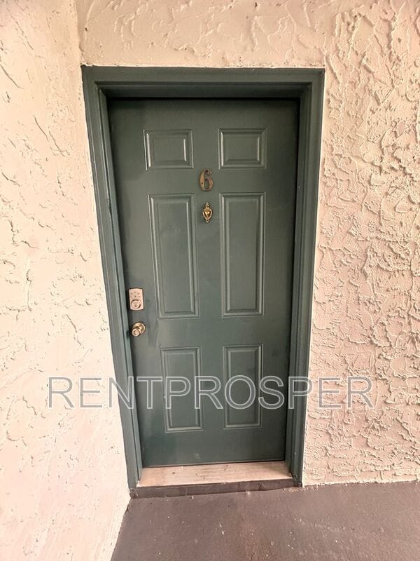 Building Photo - 4305 S Semoran Blvd