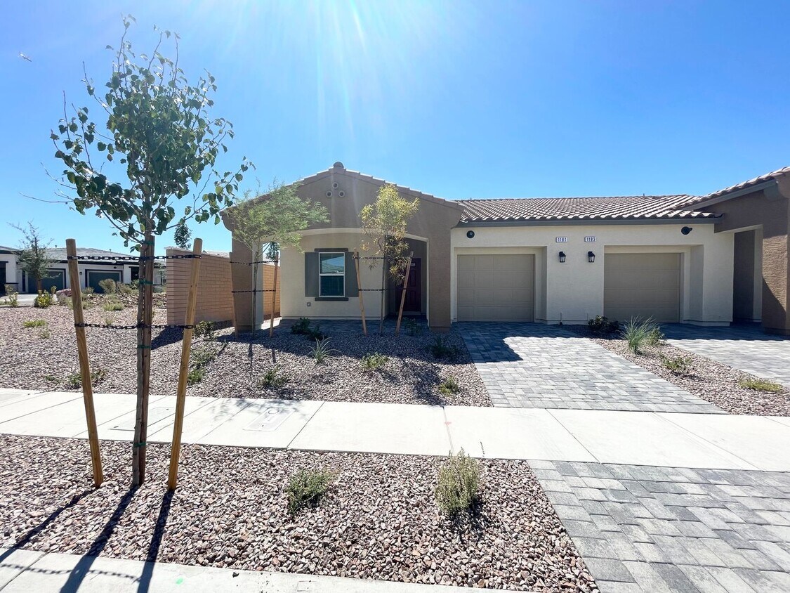 Primary Photo - BRAND NEW home with lots of amenities!