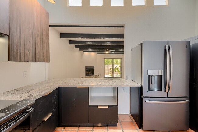 Open to Great Room - 5319 E Beverly Fair Dr