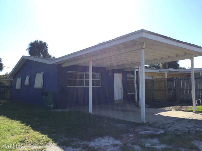 Primary Photo - 2 br, 2 bath Apartment - 127 Begonia St