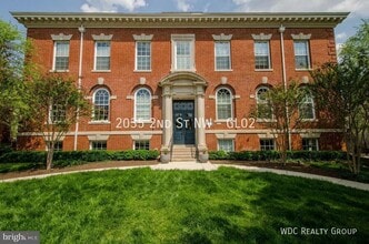 Building Photo - 2035 2nd St NW