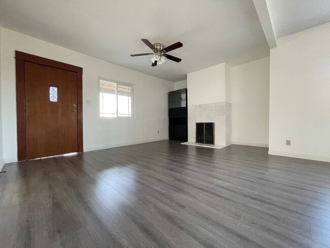 Building Photo - 3831 Drysdale Ave