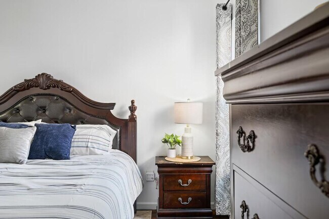 Foto del edificio - 2386 Meadow Bend Dr