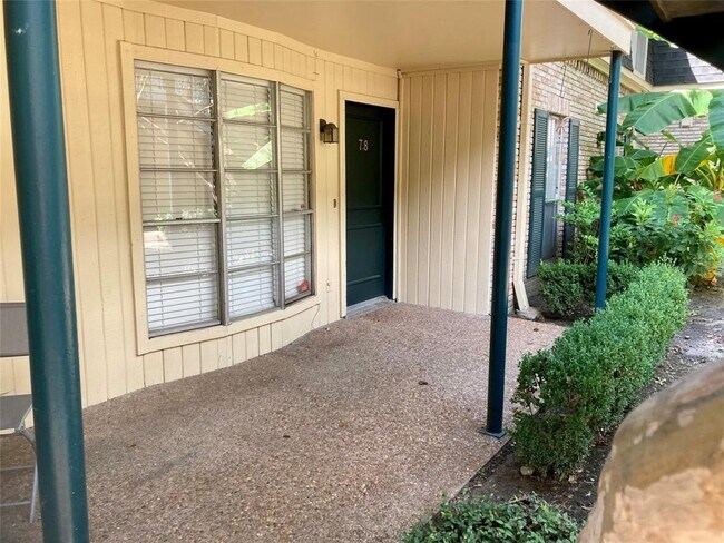 Building Photo - 800 Post Oak Blvd