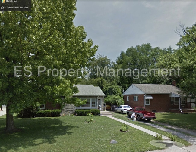 Foto del edificio - 1819 N Leland Ave