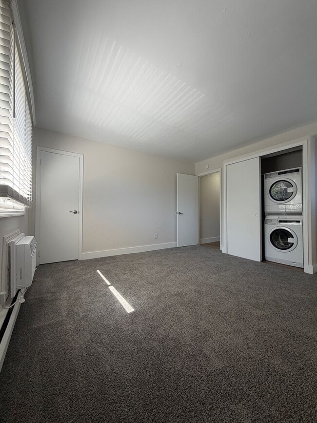 Interior Photo - Livingstone Apartment Homes