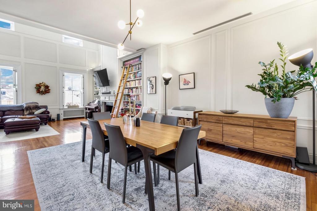 Foto principal - 323 S 17th St