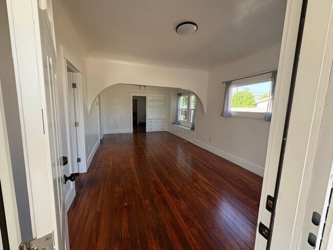 Foto del edificio - Gorgeous 4 bedroom with HUGE Lot in Colton...