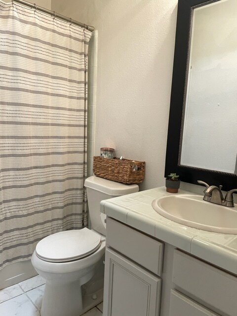 Segundo baño - 1104 Buffalo Gap Rd