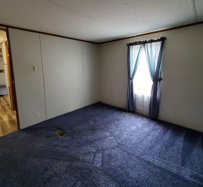 Building Photo - 156 Kentwood Ln