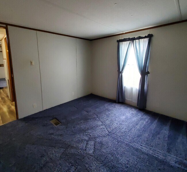 Foto del edificio - 156 Kentwood Ln