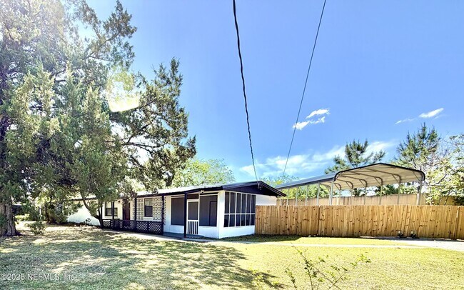 Foto del edificio - 8264 Devoe St