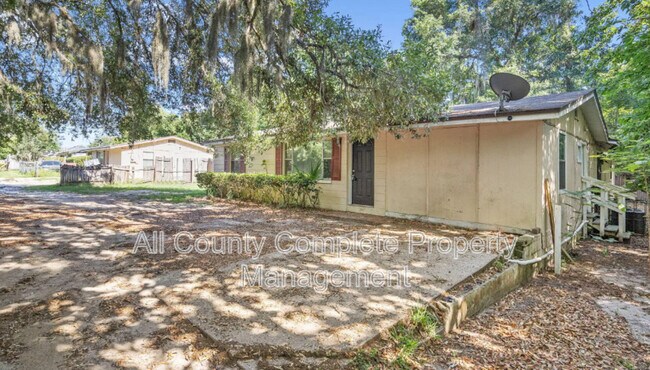 Building Photo - 5758 Newberg Ln