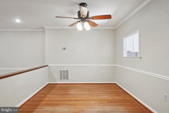 Foto del edificio - 10228 Roberts Common Ln