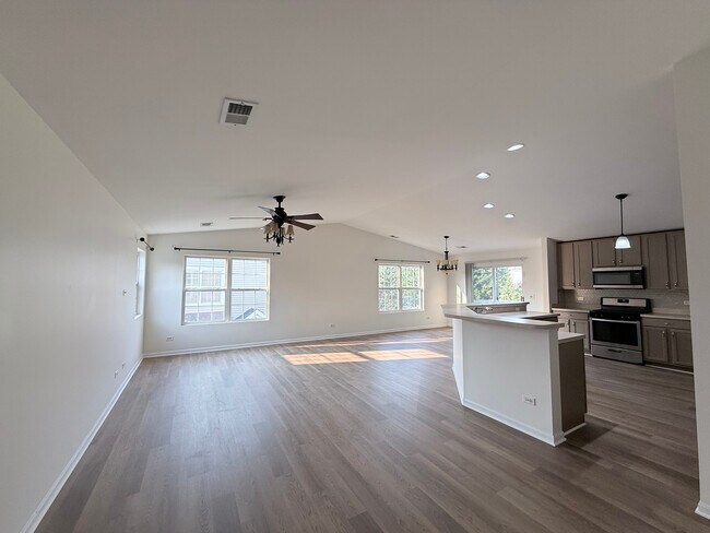 Foto del edificio - 1424 Westhampton Dr
