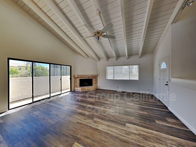 Foto del edificio - 4936 Amalfi Way