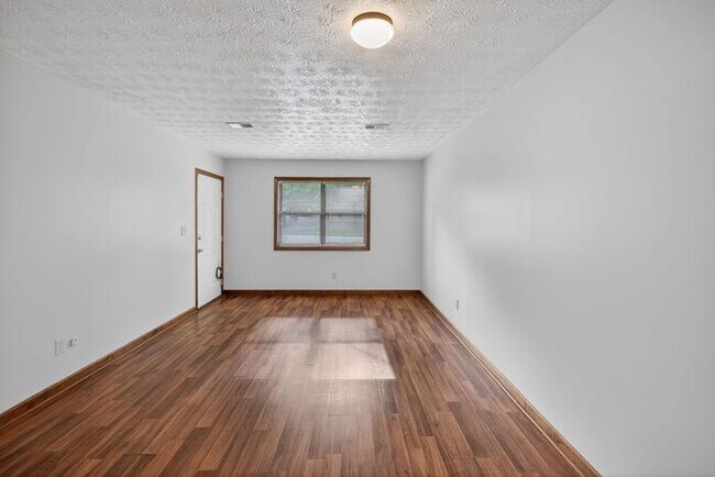 Foto del edificio - Near Historic Downtown Douglasville