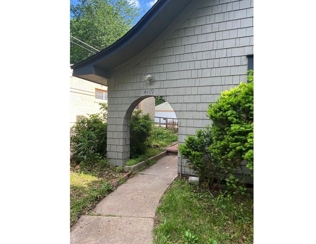 Foto del edificio - 2 Story Duplex in College Hill