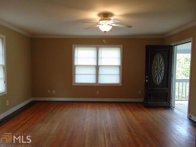 Foto del edificio - 337 Pleasant Hill Church Rd NE