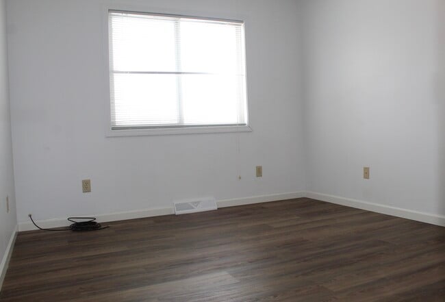 Bedroom 1 - 130 E McKinley Ave