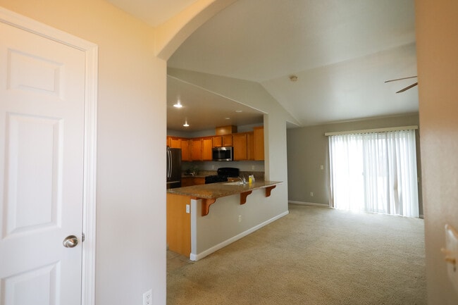 Building Photo - 6673 E El Monte Way