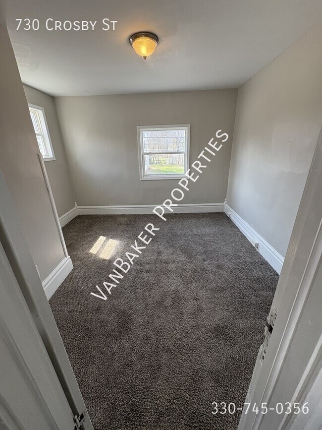 Foto del edificio - 730 Crosby St