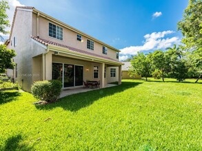 Building Photo - 584 Cambridge Dr