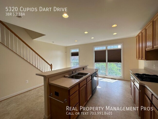 Foto del edificio - 5320 Cupids Dart Dr