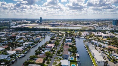 Building Photo - 401 Golden Isles Dr