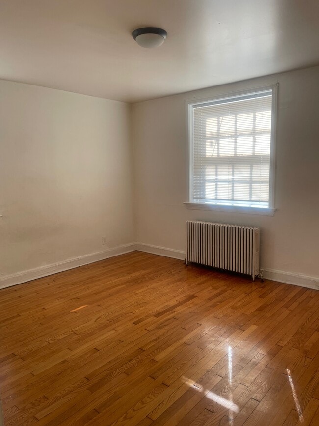 Foto del edificio - 2901 N Broom St