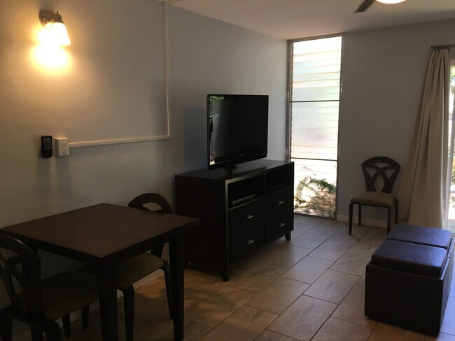 Foto del edificio - 3676 Lower Honoapiilani Rd, C101
