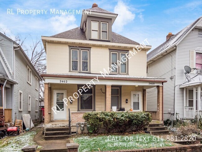 Building Photo - 3 bedroom & 1.5 bath duplex in Old North C...