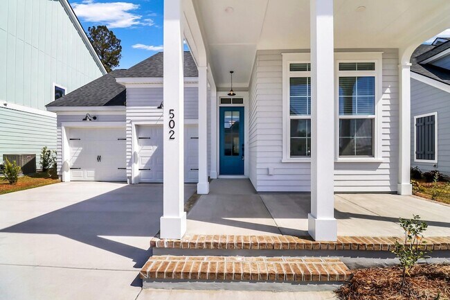 Building Photo - 502 Sound Dr