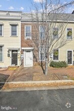 Building Photo - 1441 Duke St