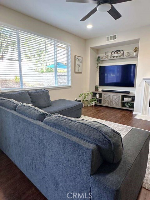 Building Photo - 28396 Mirabelle Ln