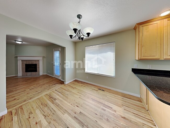 Foto del edificio - 3417 S Spruce View Ln