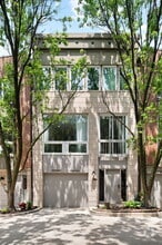 Building Photo - 2675 N Greenview Ave