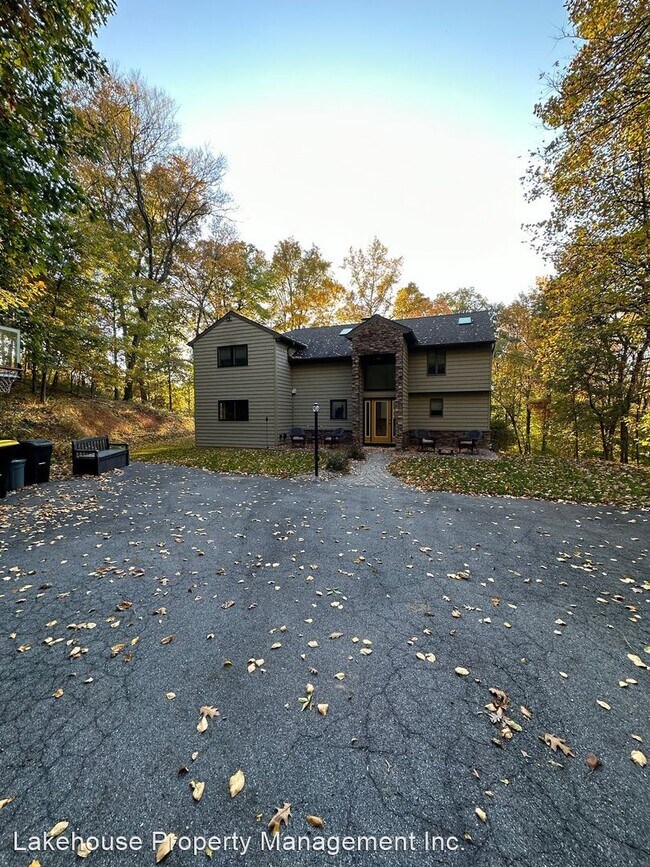 Foto del edificio - 4 br, 4 bath House - 1857 Friedensburg Road