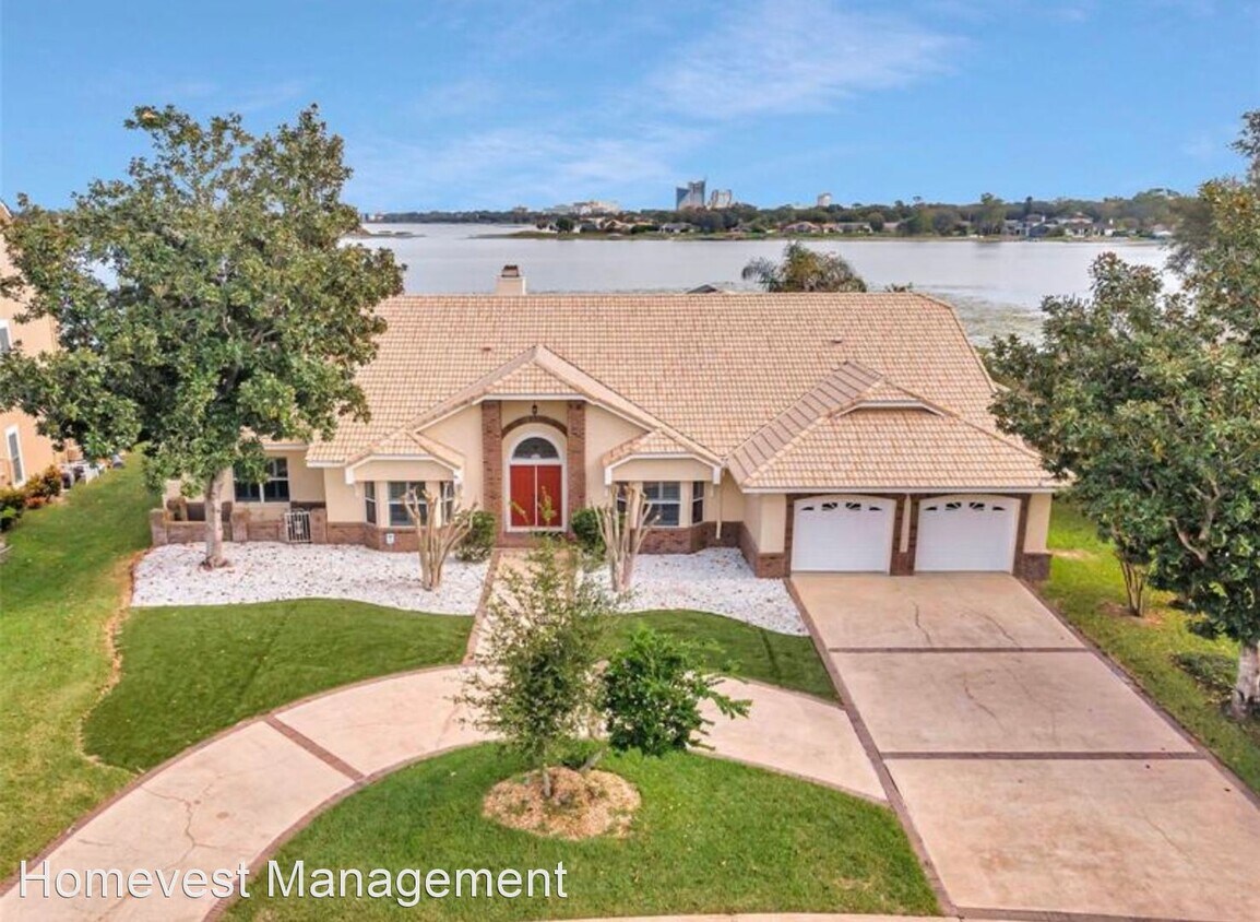 Foto principal - 4 br, 3 bath House - 8625 Vista Shores Court