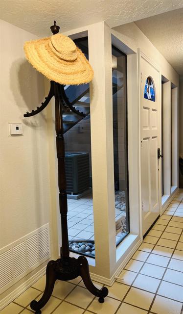 Foto del edificio - 4008 Aguila St