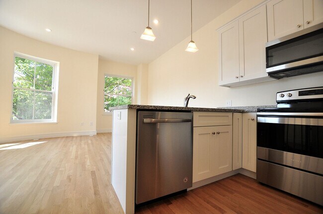 Foto del edificio - 870 Beacon St