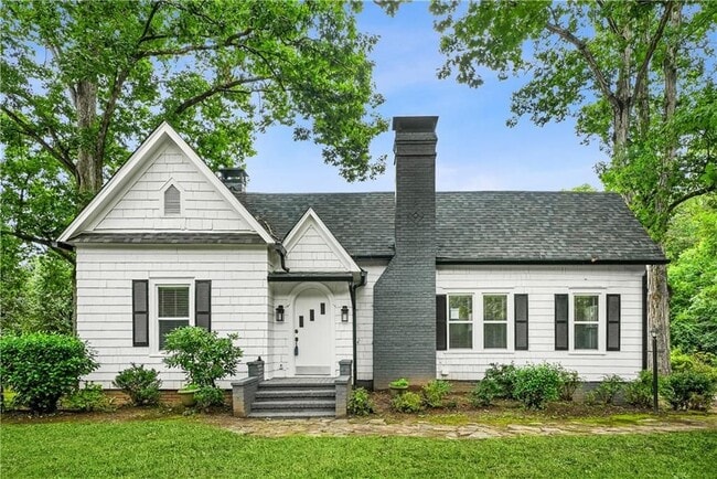 Building Photo - 5383 Tilly Mill Rd