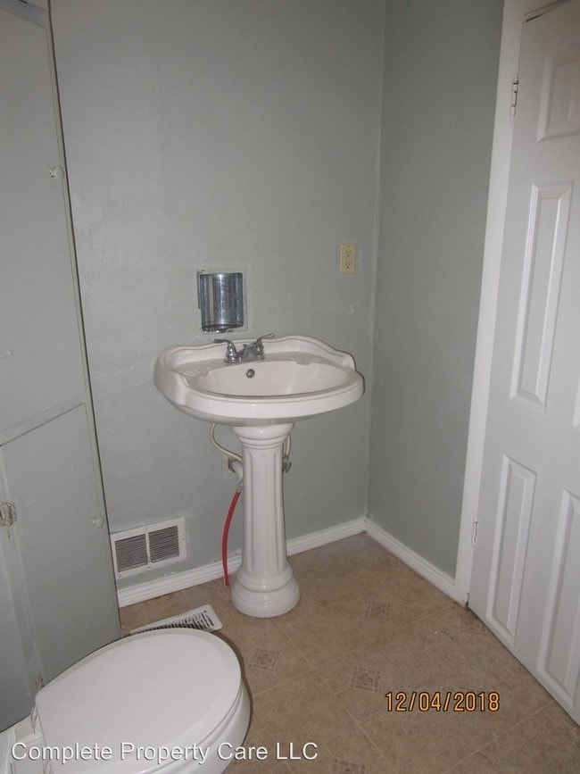 Foto del edificio - 3 br, 2 bath House - 2025 S Mulberry St.