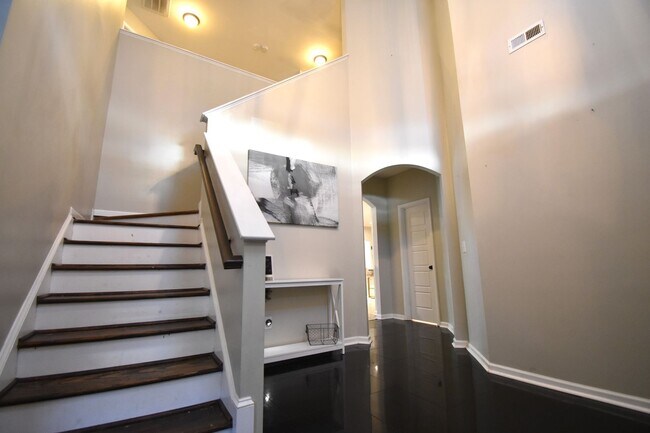 Building Photo - Coming Soon! 4 Bedroom 2.5 Bathroom with
