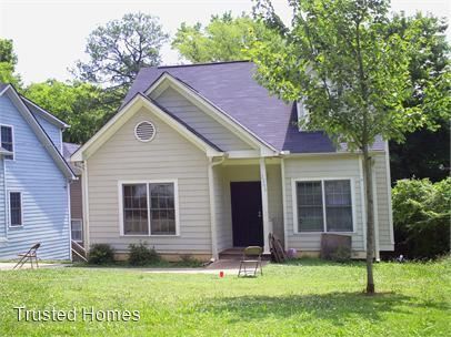 Primary Photo - 4 br, 2.5 bath House - 2200 Pryor Street SW