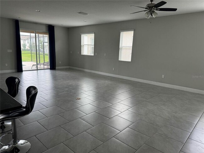 Foto del edificio - 1315 Yorkshire Ct