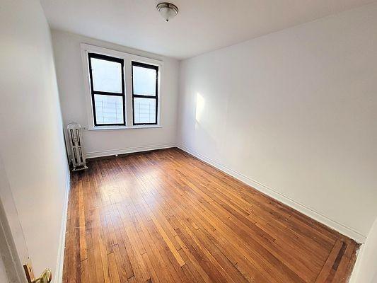 Building Photo - 1 bedroom in BRONX NY 10466