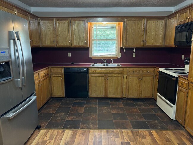 Foto del edificio - Duplex for Rent!