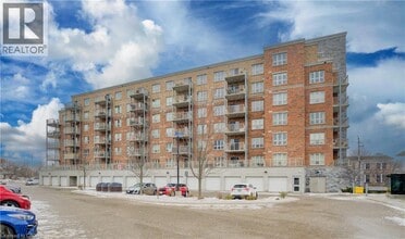 Building Photo - 155 Water St S